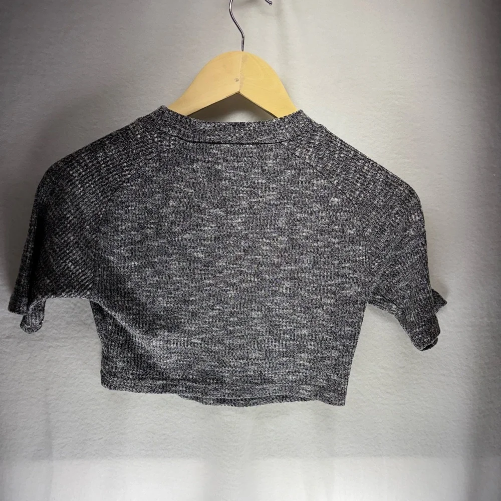 Gymshark Charcoal‎ Knit Crop Top - Picture 6 of 6
